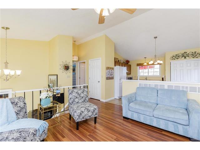 2511 Amarillo Dr, O'fallon, MO 63368 photo 4