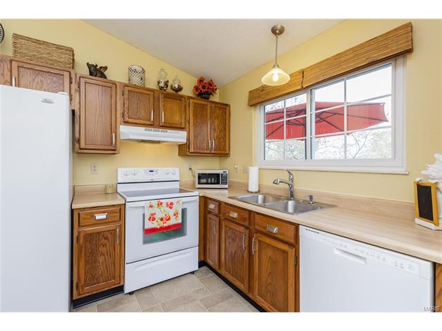 2511 Amarillo Dr, O'fallon, MO 63368 photo 8