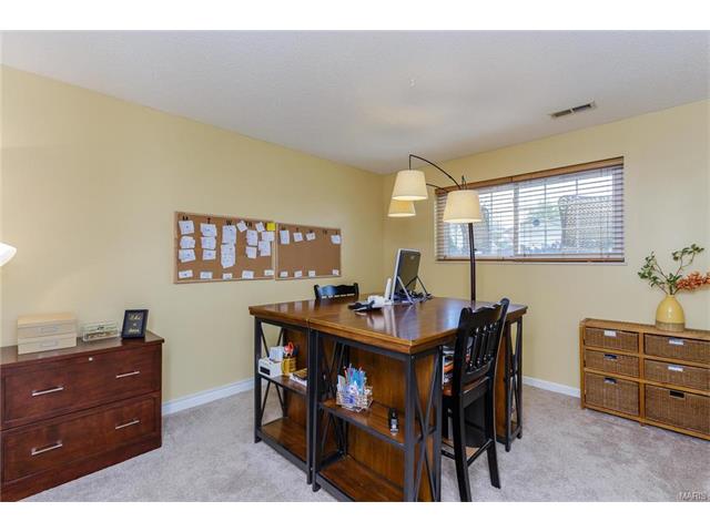 2511 Amarillo Dr, O'fallon, MO 63368 photo 18