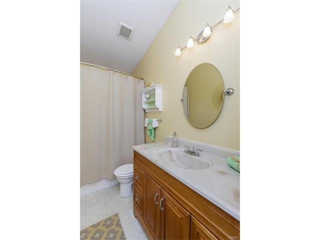 2511 Amarillo Dr, O'fallon, MO 63368 photo 11