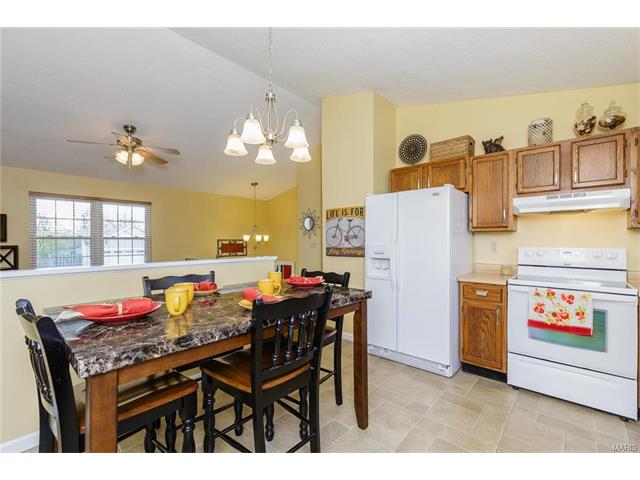 2511 Amarillo Dr, O'fallon, MO 63368 photo 6