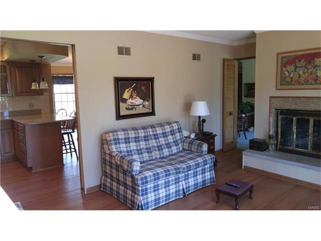 10530 Renwick, Sappington, MO 63128 photo 7