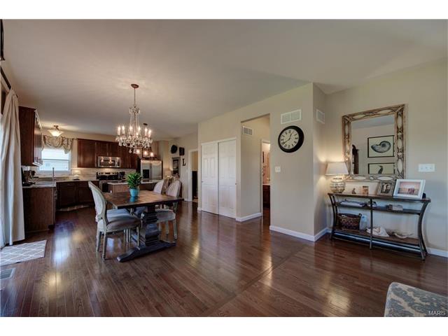 235 Fox Haven Dr, O'fallon, MO 63368 photo 11