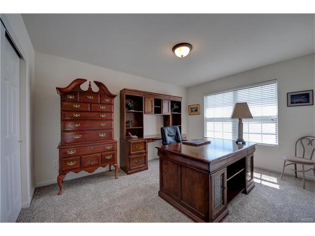 235 Fox Haven Dr, O'fallon, MO 63368 photo 10