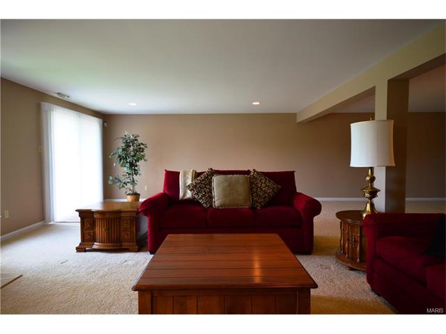 2516 Newpoint Dr, Wildwood, MO 63011 photo 19