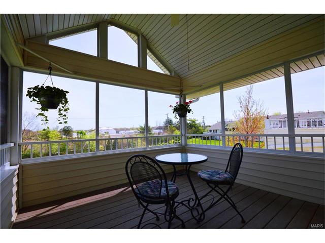 2516 Newpoint Dr, Wildwood, MO 63011 photo 30