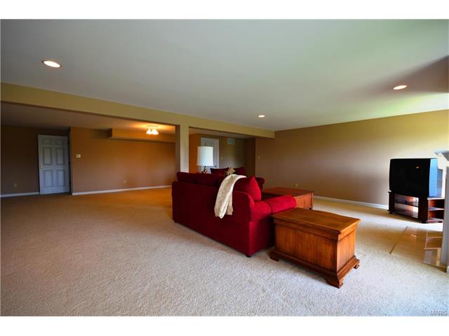 2516 Newpoint Dr, Wildwood, MO 63011 photo 22
