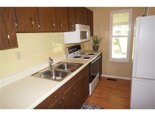 2301 Brookfield, O'fallon, MO 63368 photo 8