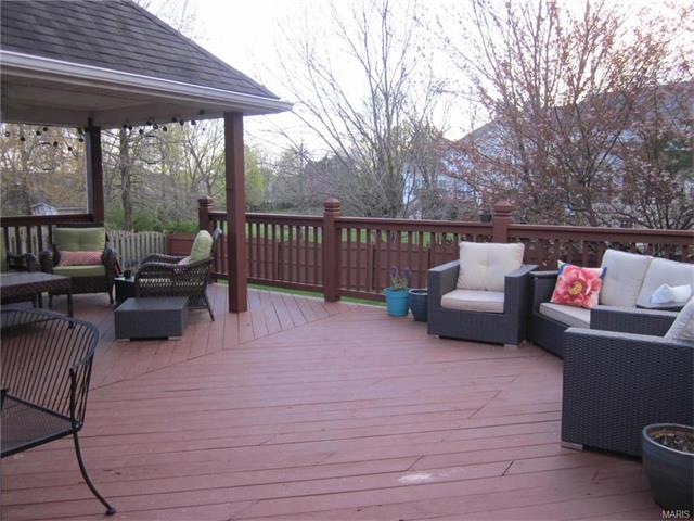 2827 Sparrow Dr, O'fallon, MO 63368 photo 31