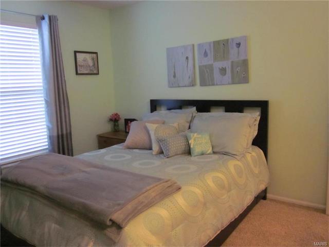 2827 Sparrow Dr, O'fallon, MO 63368 photo 21