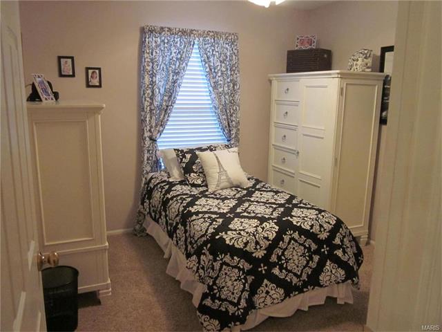 2827 Sparrow Dr, O'fallon, MO 63368 photo 23