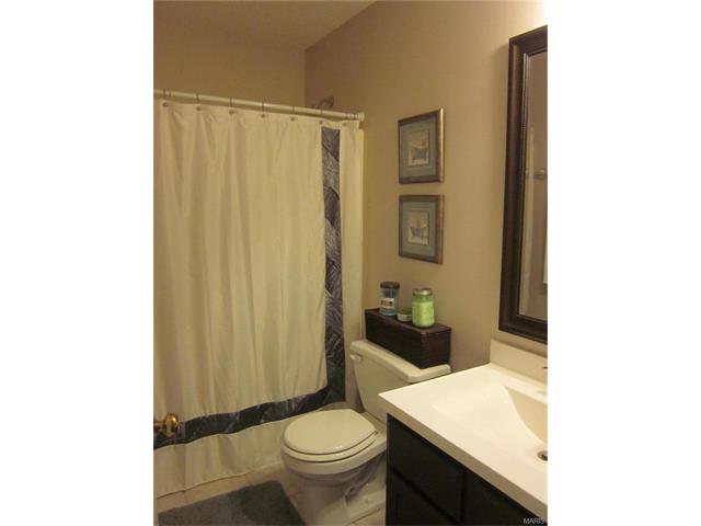 2827 Sparrow Dr, O'fallon, MO 63368 photo 24