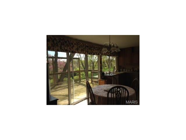 836 Pontoison Dr, Manchester, MO 63021 photo 8
