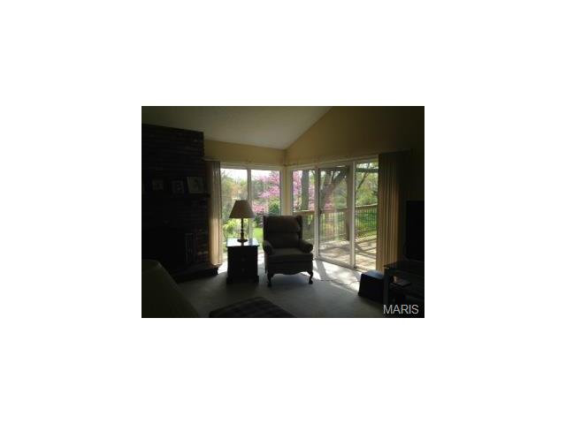 836 Pontoison Dr, Manchester, MO 63021 photo 3