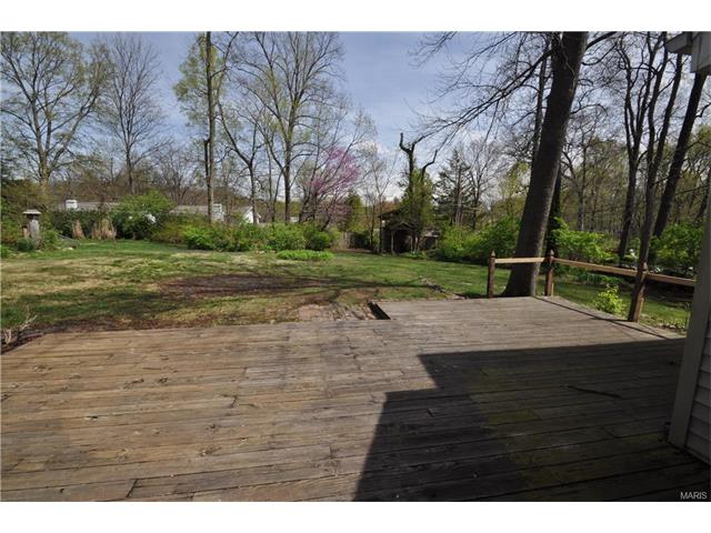 530 Spring Meadows Dr, Ballwin, MO 63011 photo 8