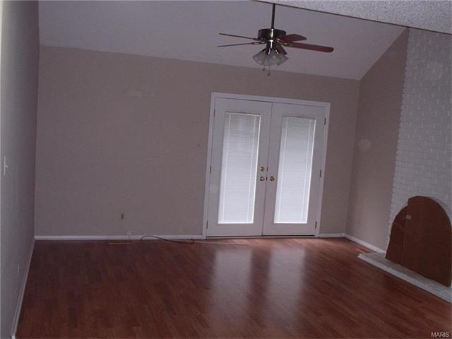 5348 Trailoaks Dr, Black Jack, MO 63033 photo 11