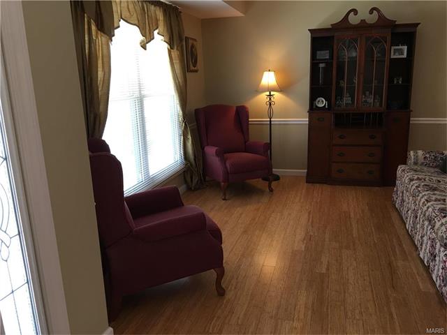 1124 Pinrun Dr, Ballwin, MO 63011 photo 7