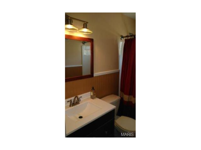 3068 Smiley Rd, Bridgeton, MO 63044 photo 6