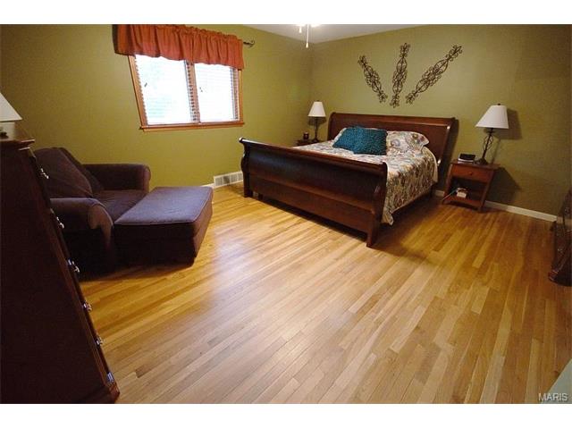 275 Baxter, Ballwin, MO 63011 photo 10
