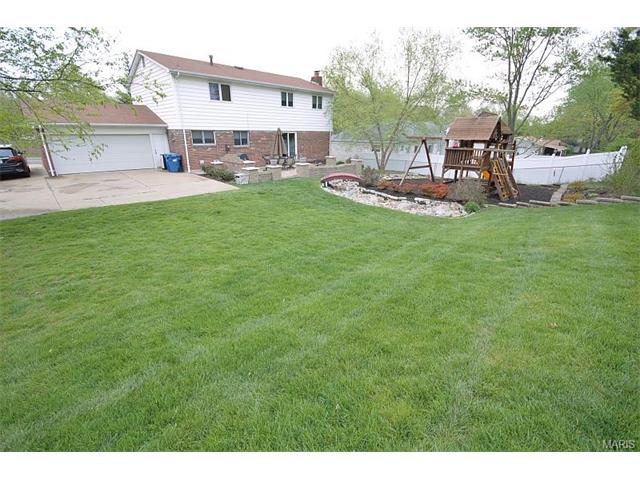 275 Baxter, Ballwin, MO 63011 photo 27