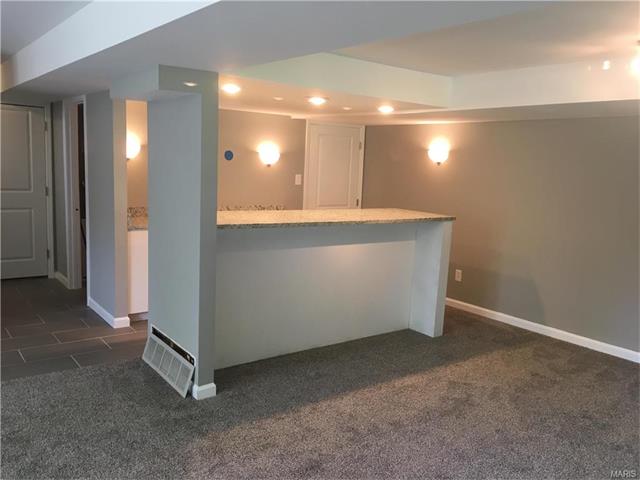 909 Napoli, Ballwin, MO 63021 photo 15