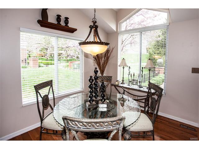 1 Ridgeview Circle Ct, Ballwin, MO 63021 photo 6
