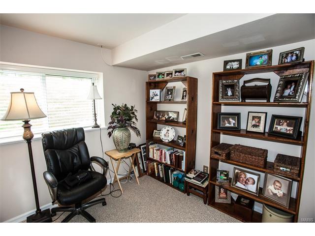 1 Ridgeview Circle Ct, Ballwin, MO 63021 photo 18