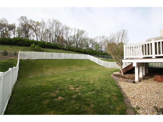 551 Brook Meadow Dr, Ballwin, MO 63021 photo 20