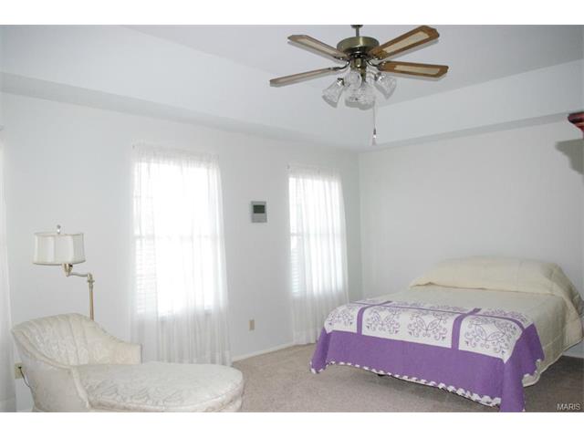 7248 Watsons Parish Dr, O'fallon, MO 63368 photo 16