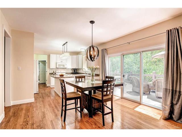 5589 Hennsley Cir, Weldon Spring, MO 63304 photo 14
