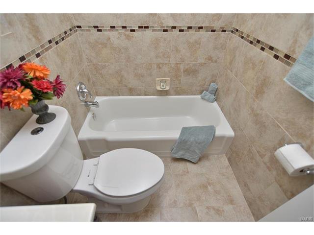 3330 Fee Fee Rd, Bridgeton, MO 63044 photo 7