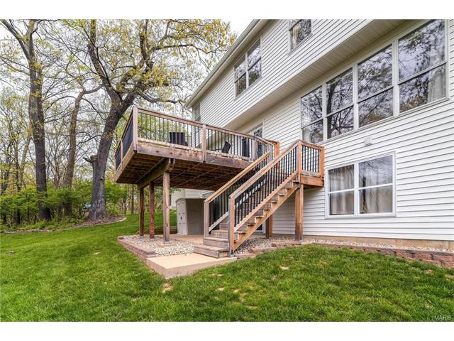 202 Oakwood Ter, Ballwin, MO 63021 photo 28