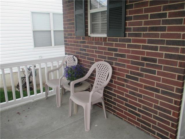 237 Tyndale, O'fallon, MO 63366 photo 3