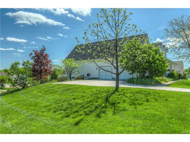 3114 Post Run Dr, O'fallon, MO 63368 photo 2