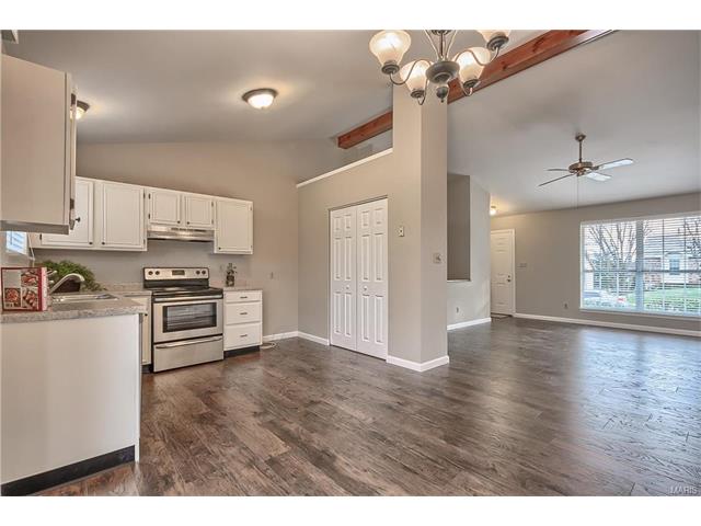117 Bonnybridge Ct, Ellisville, MO 63021 photo 3