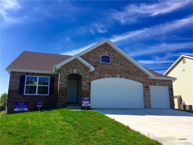 953 Stone Briar Dr, O Fallon, IL 62269 photo 1