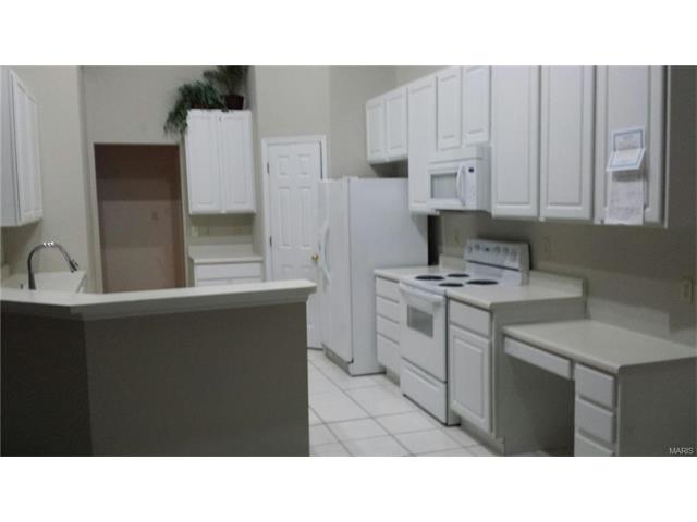 151 Valleybrook, O'fallon, MO 63368 photo 9