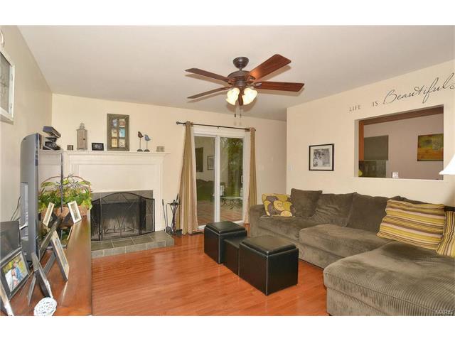 503 Stephanie Ln, Ballwin, MO 63011 photo 6