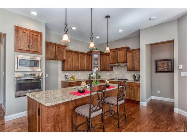 2015 Paul Renaud, Lake Saint Louis, MO 63367 photo 12