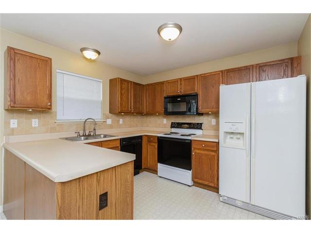 29 Quakers Pl, O'fallon, MO 63366 photo 3