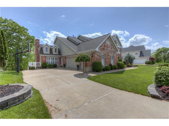 1038 Kiefer Ridge Dr, Ballwin, MO 63021 photo 2