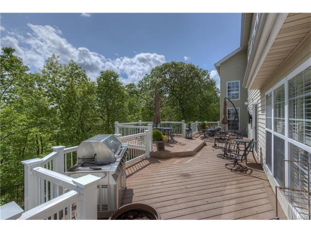 1038 Kiefer Ridge Dr, Ballwin, MO 63021 photo 41