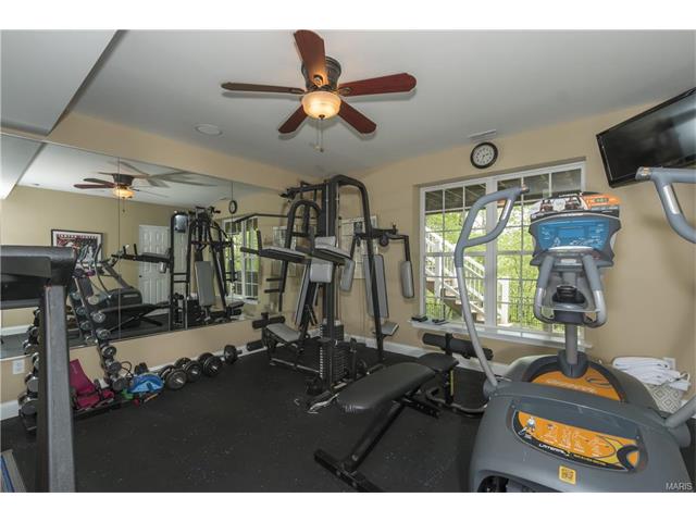 1038 Kiefer Ridge Dr, Ballwin, MO 63021 photo 39