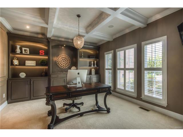 1038 Kiefer Ridge Dr, Ballwin, MO 63021 photo 9