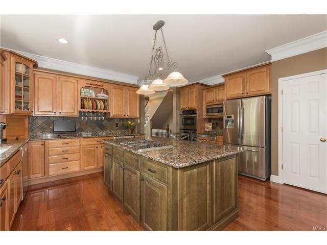 1038 Kiefer Ridge Dr, Ballwin, MO 63021 photo 10