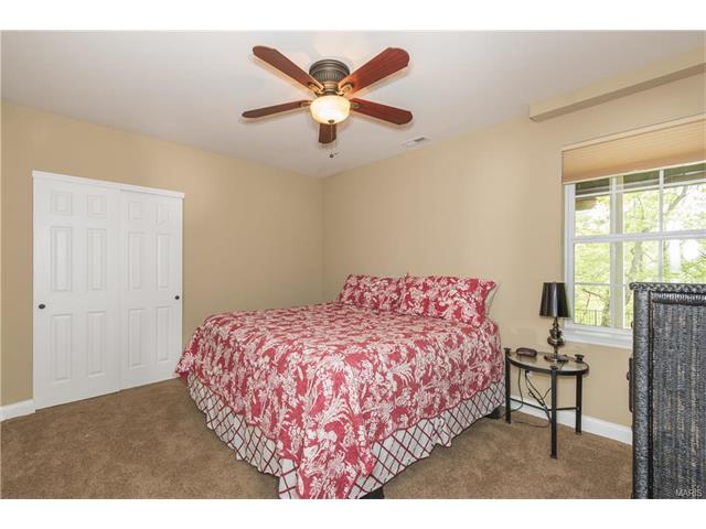 1038 Kiefer Ridge Dr, Ballwin, MO 63021 photo 37