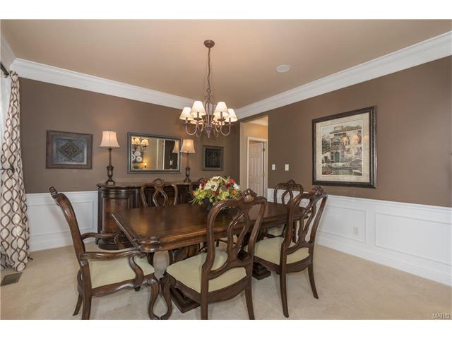 1038 Kiefer Ridge Dr, Ballwin, MO 63021 photo 8