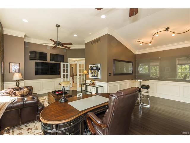 1038 Kiefer Ridge Dr, Ballwin, MO 63021 photo 17