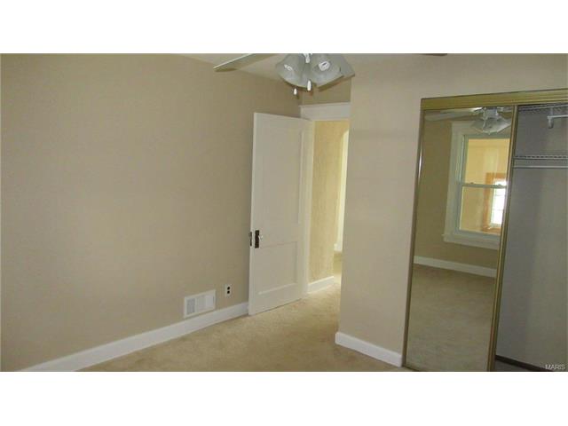 3706 Risch Ave, Saint Louis, MO 63125 photo 7