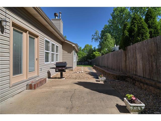 442 Governor Ct, Ballwin, MO 63021 photo 26